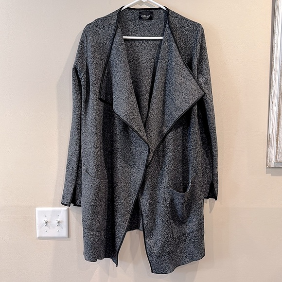 🔥Zara Knit Black and Gray Cardigan🔥 - Picture 1 of 4